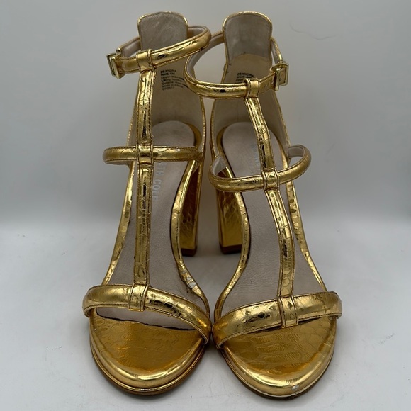 Kenneth Cole New York gold strappy heeled sandals, size 6M - Picture 2 of 11
